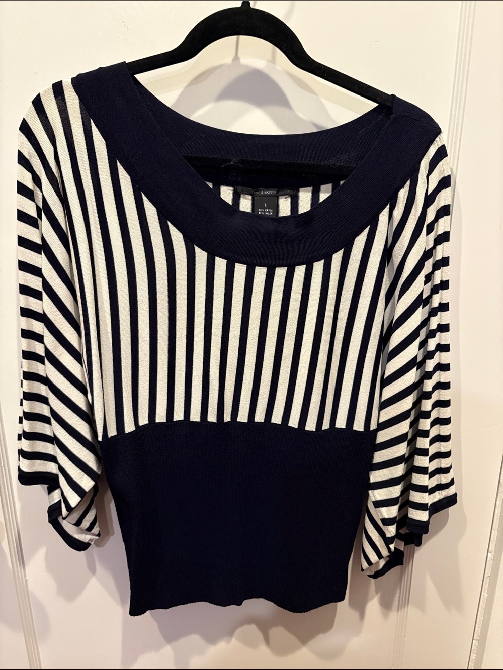 89th & Madison Navy and White Striped Scoop-Neck Short Sleeve Top BN507
